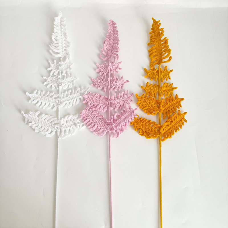 باقة زهور مع أوراق السرخس والع - مراجعة Yarn Home Decor وسعره
