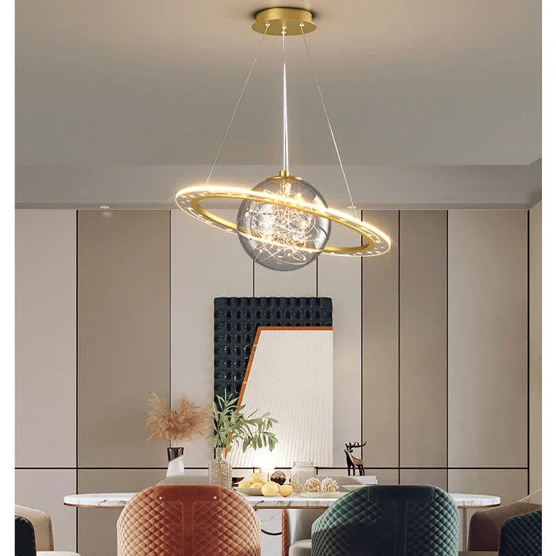 مصباح معلق جديد على شكل كوكب ل - مراجعة Hanging Moon Lamp وسعره